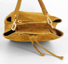Cargar imagen en el visor de la galería, Bolso bombonera de ante con cordón