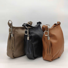 Cargar imagen en el visor de la galería, Bolso hobo en piel vacuno,gama, de LaNievina