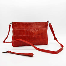 Cargar imagen en el visor de la galería, Bolso bandolera de piel grabada efecto cocodrilo