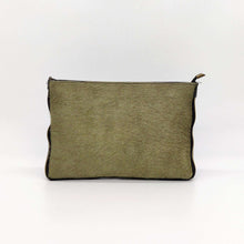 Cargar imagen en el visor de la galería, Bolso bandolera de pelo potro y piel