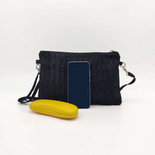 Cargar imagen en el visor de la galería, Bandolera de piel efecto espiga