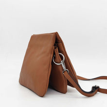 Cargar imagen en el visor de la galería, Bandolera de piel lisa SUEZ