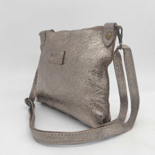 Cargar imagen en el visor de la galería, Bolso de piel efecto metalizado MARBELLA (2 piezas)