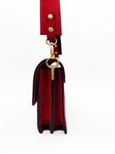 Cargar imagen en el visor de la galería, Bolso flap de ante PEONÍA