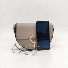 Cargar imagen en el visor de la galerÃa, Bandolera de piel Casablanca