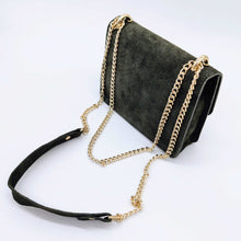 Cargar imagen en el visor de la galería, Bolso de ante con cadena LYON
