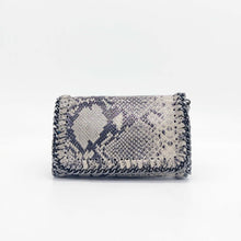 Cargar imagen en el visor de la galería, Bolso de piel con Cadenas