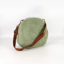 Cargar imagen en el visor de la galería, Bolso redondo de ante, varios colores