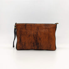 Cargar imagen en el visor de la galería, Bolso bandolera de pelo potro y piel