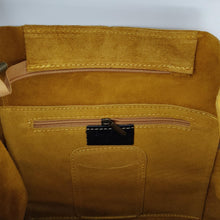 Cargar imagen en el visor de la galería, Bolso tote de ante con asa cuero LISBOA