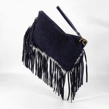 Cargar imagen en el visor de la galería, Bolso de ante azul con flecos
