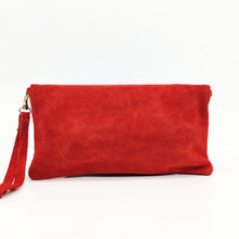 Cargar imagen en el visor de la galería, Bolso de ante rojo AMAPOLA
